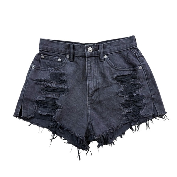 Pull&Bear Distressed Denim Shorts - Picture 1 of 11